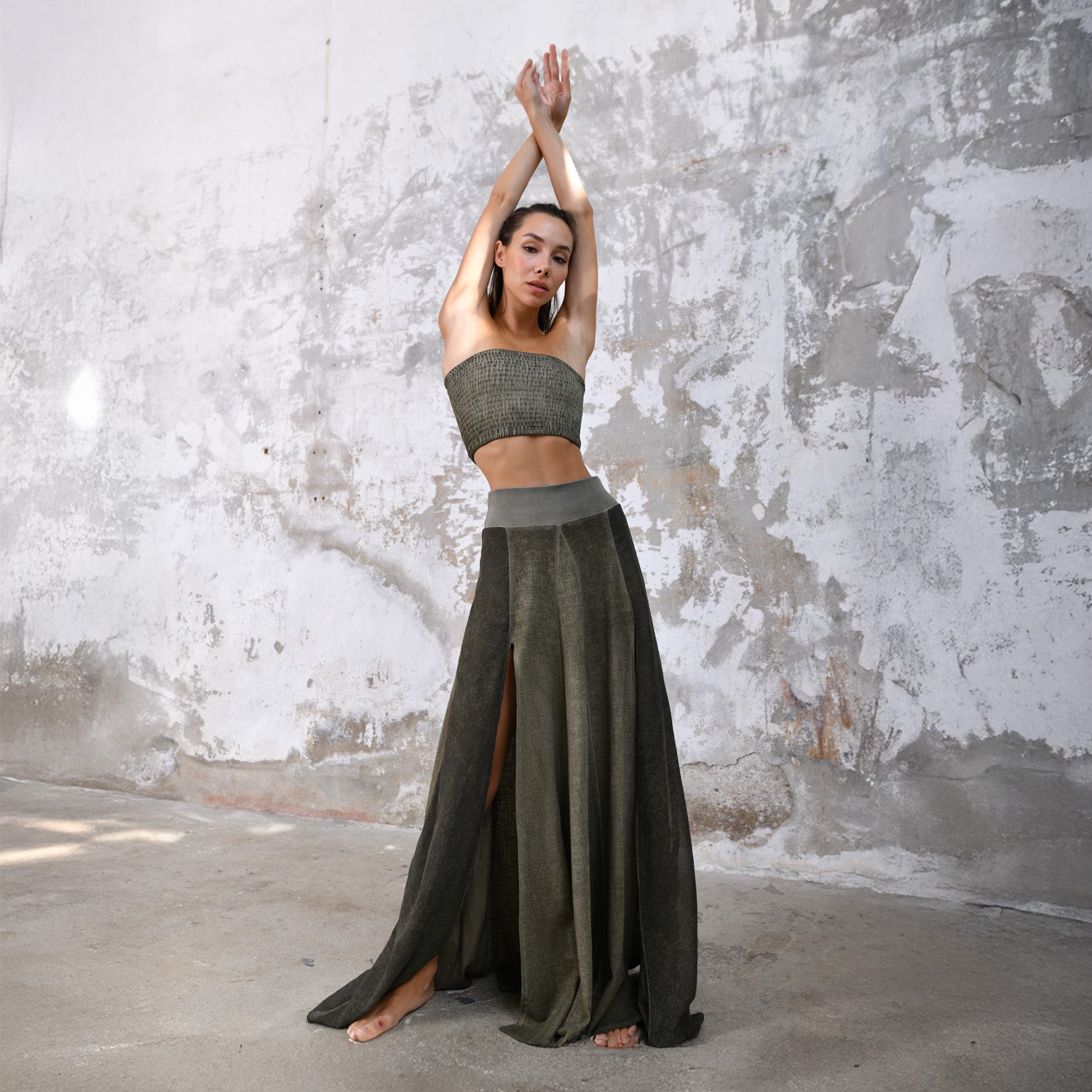 ZHE Skirt in Khaki Green
