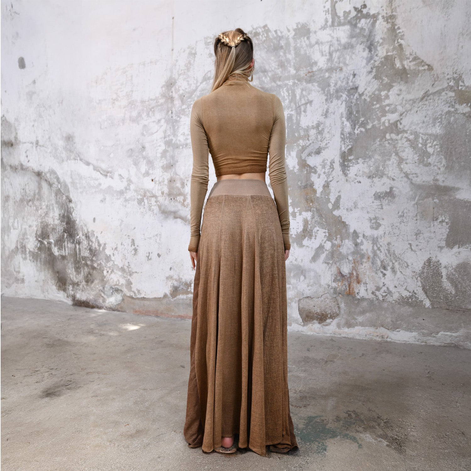 ZHE Skirt in Desert Sand
