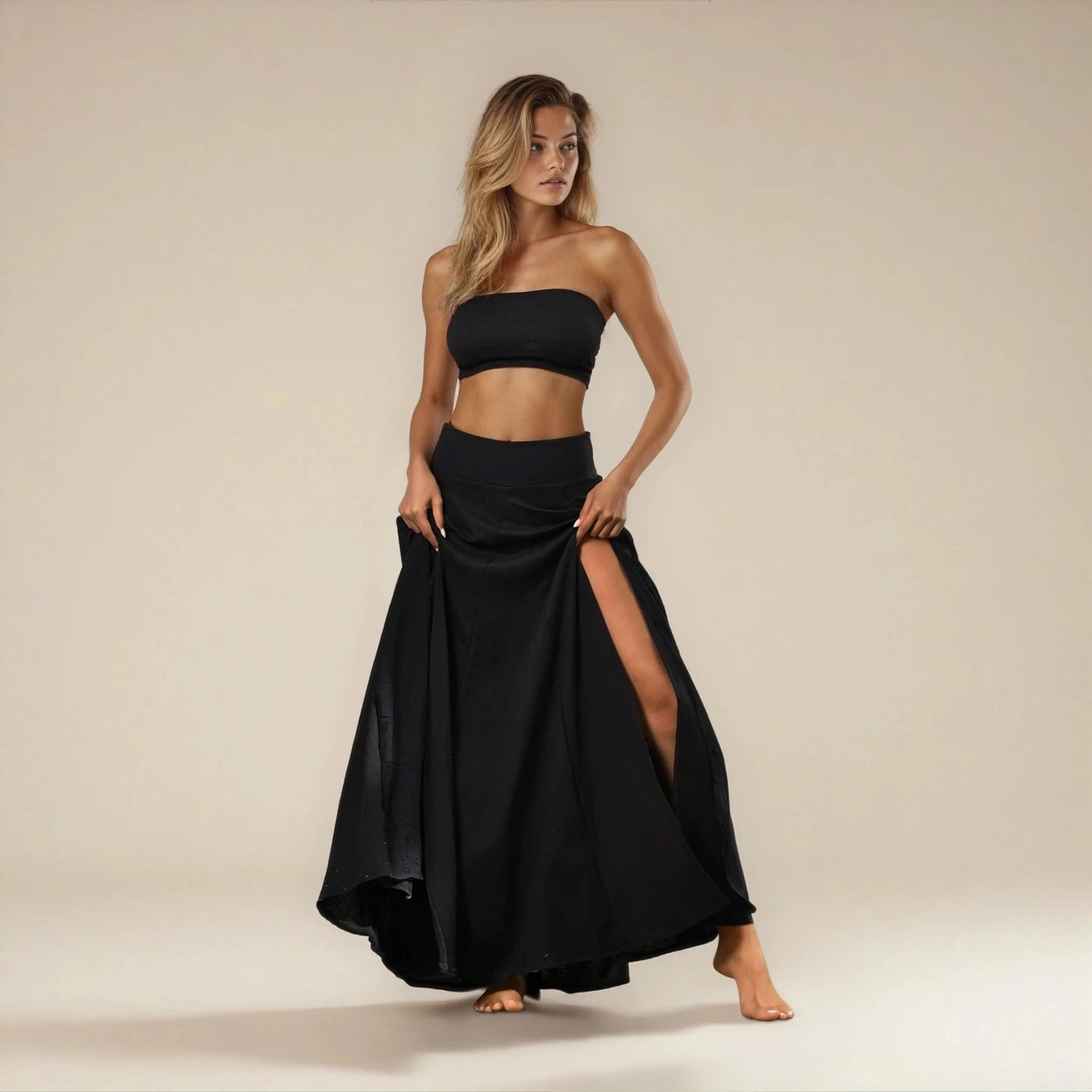 ZHE Skirt in Black
