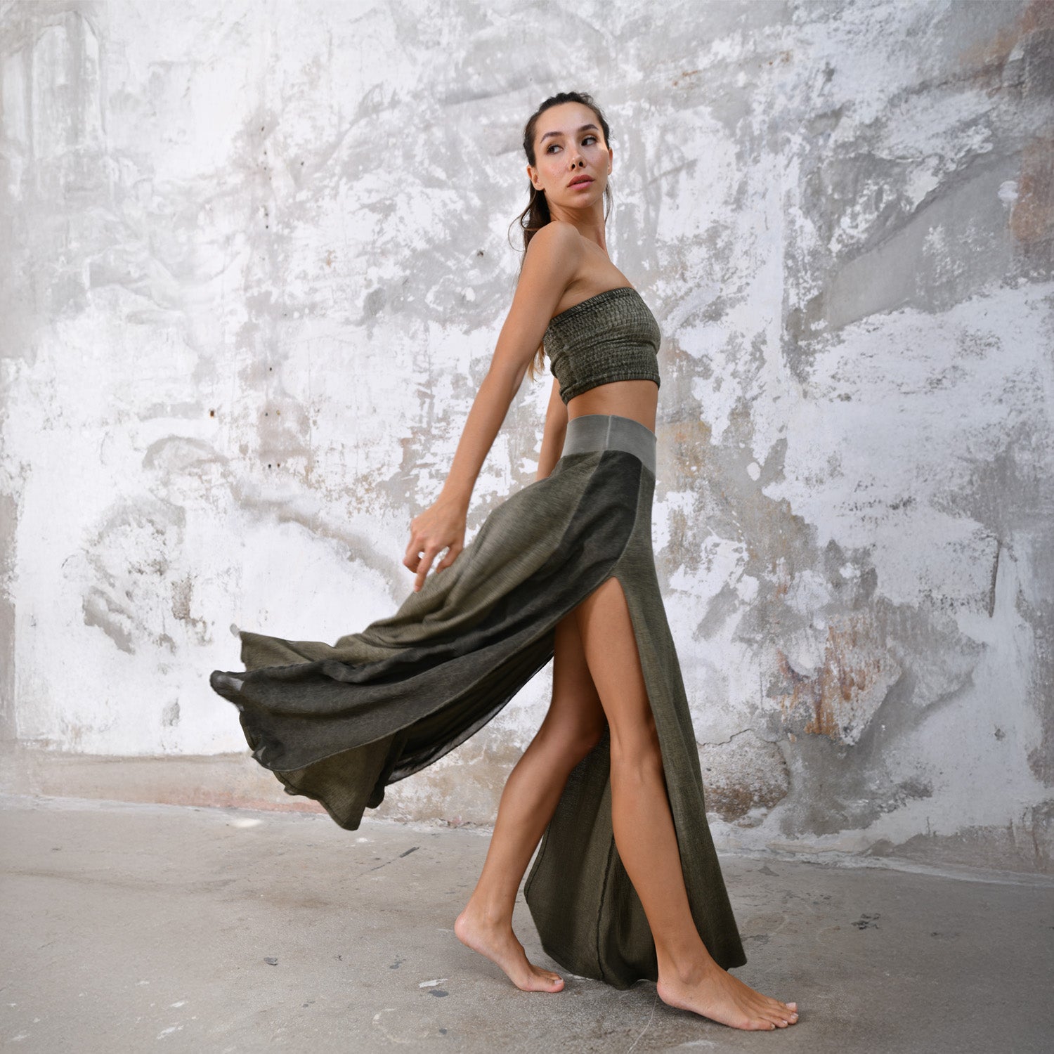 ZHE Skirt in Khaki Green