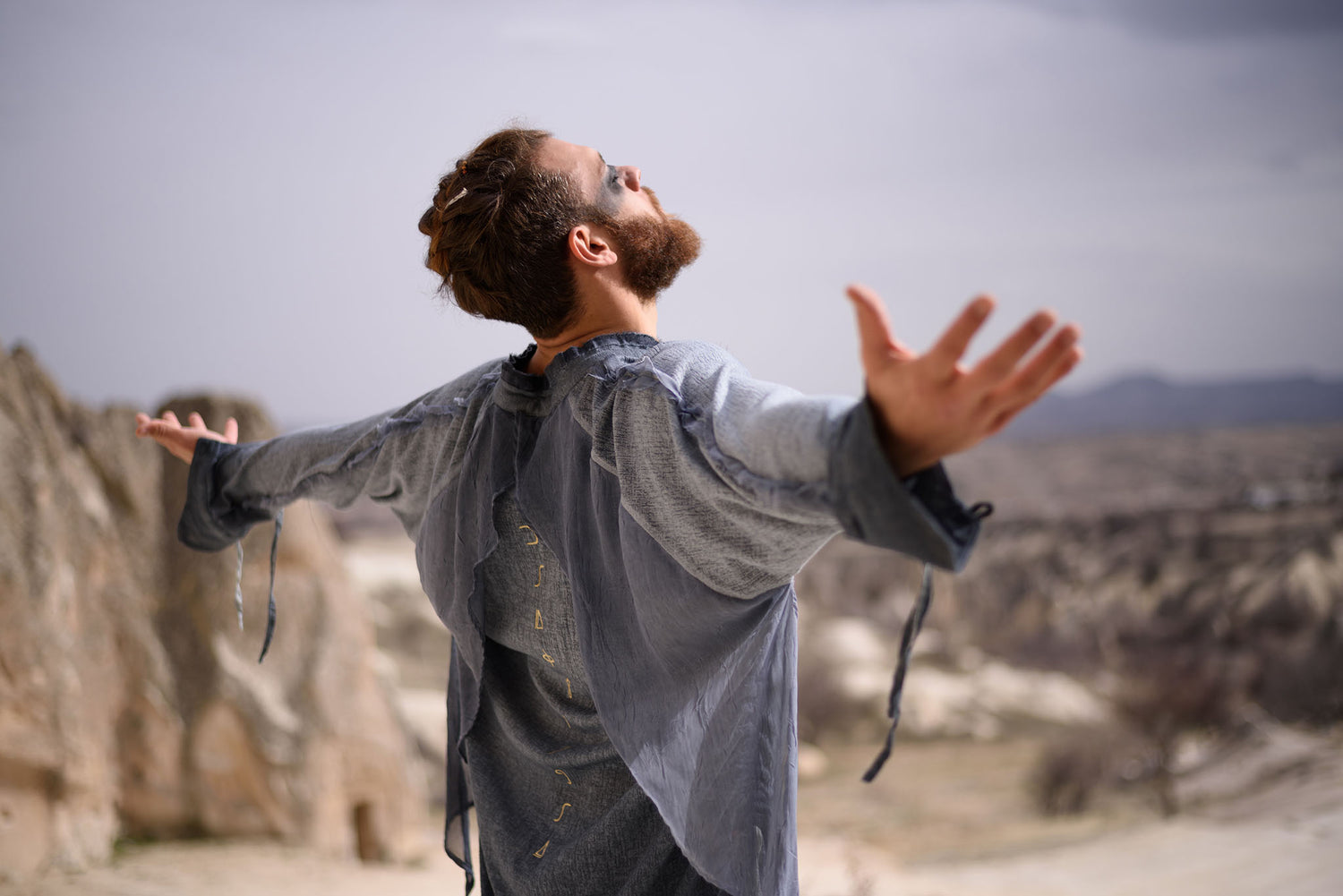 Chakra Shirt in Dusty Blue
