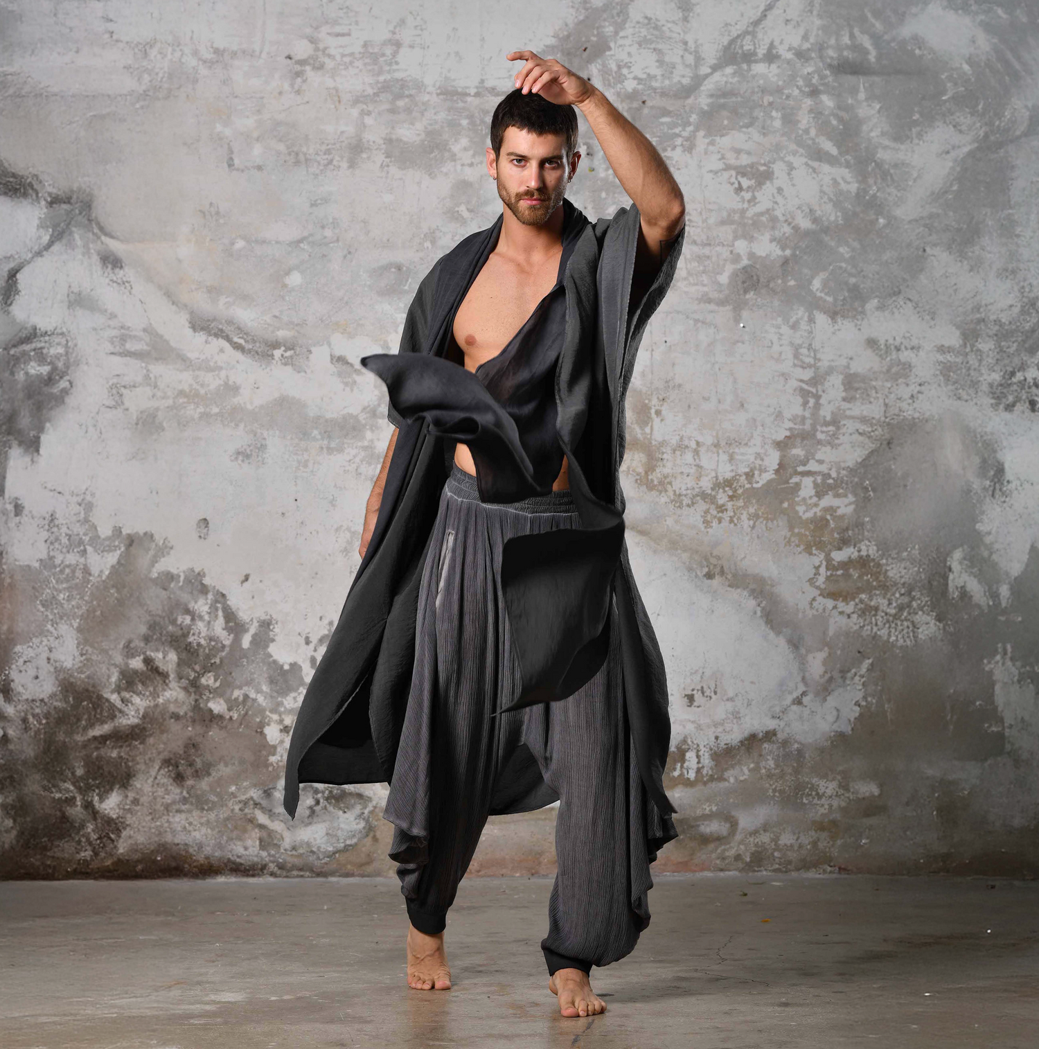 SHAWL Kimono in Charcoal