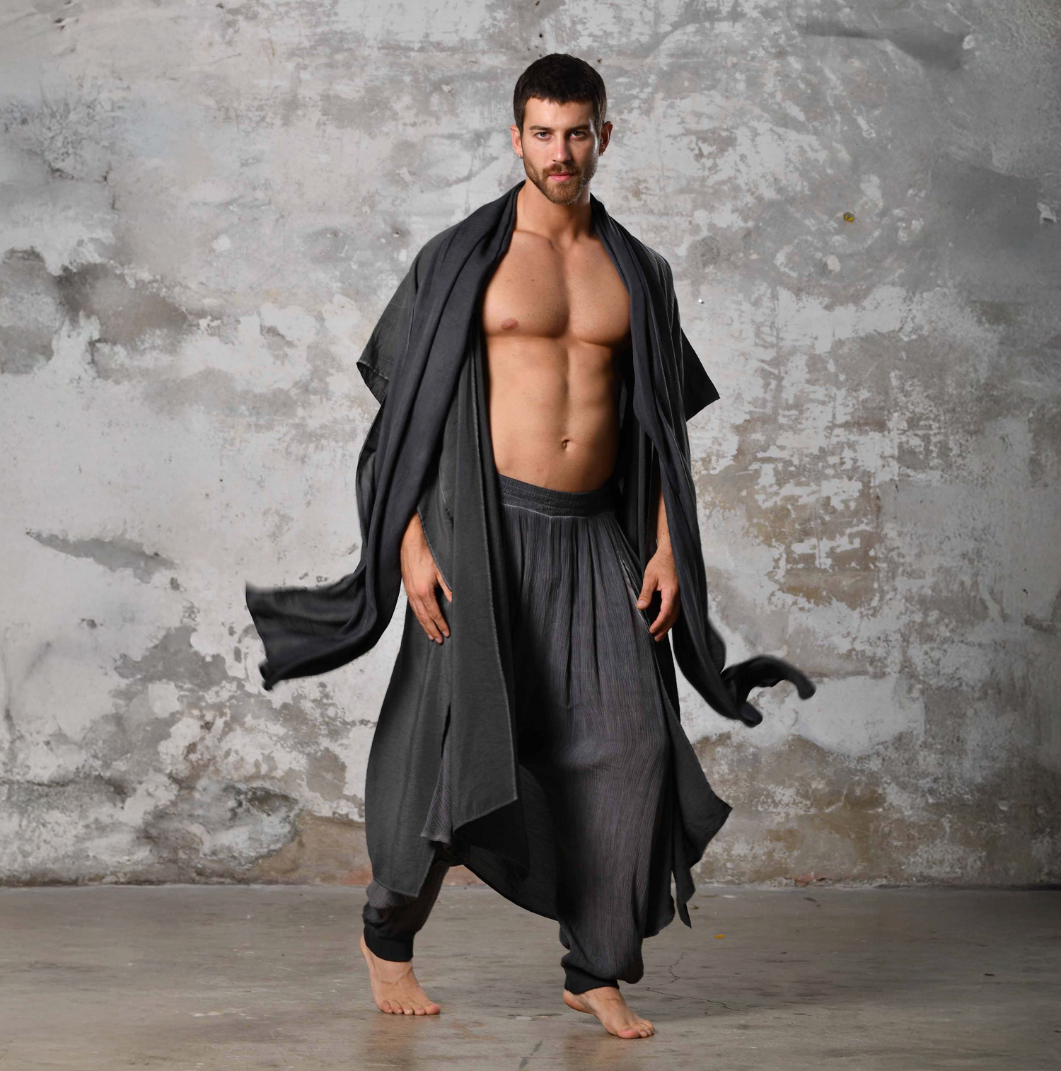 SHAWL Kimono in Charcoal