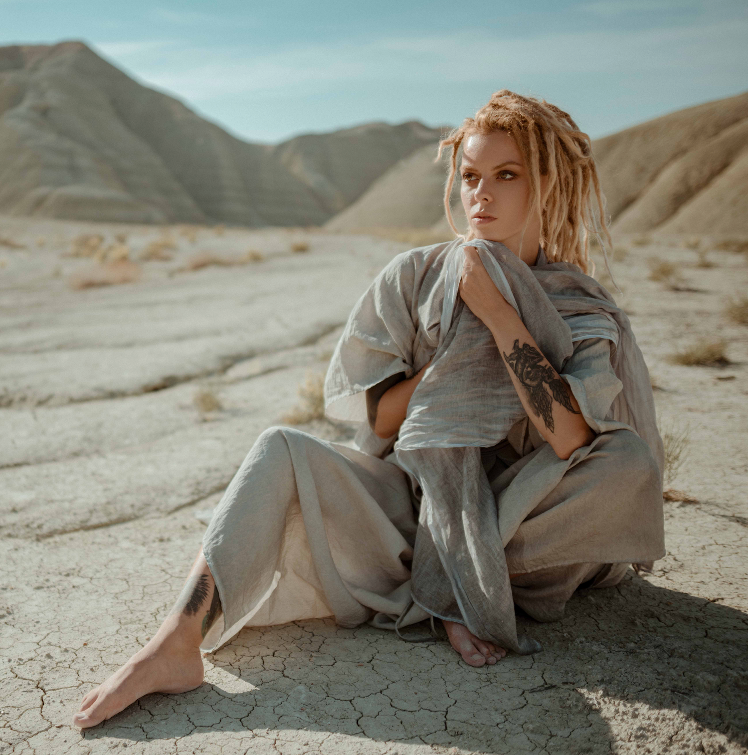 SHAWL Kimono in Light Gray