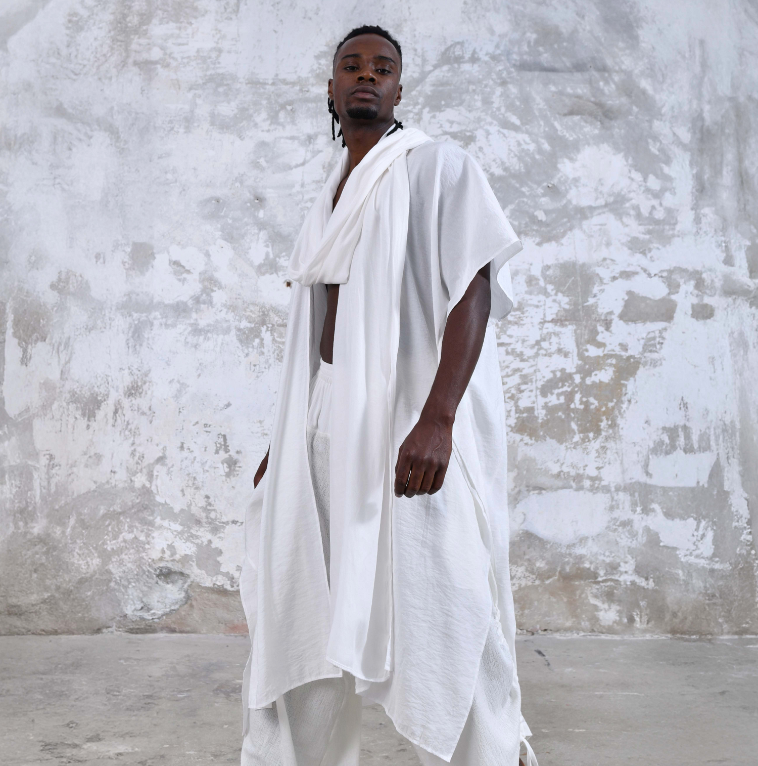 SHAWL Kimono in White