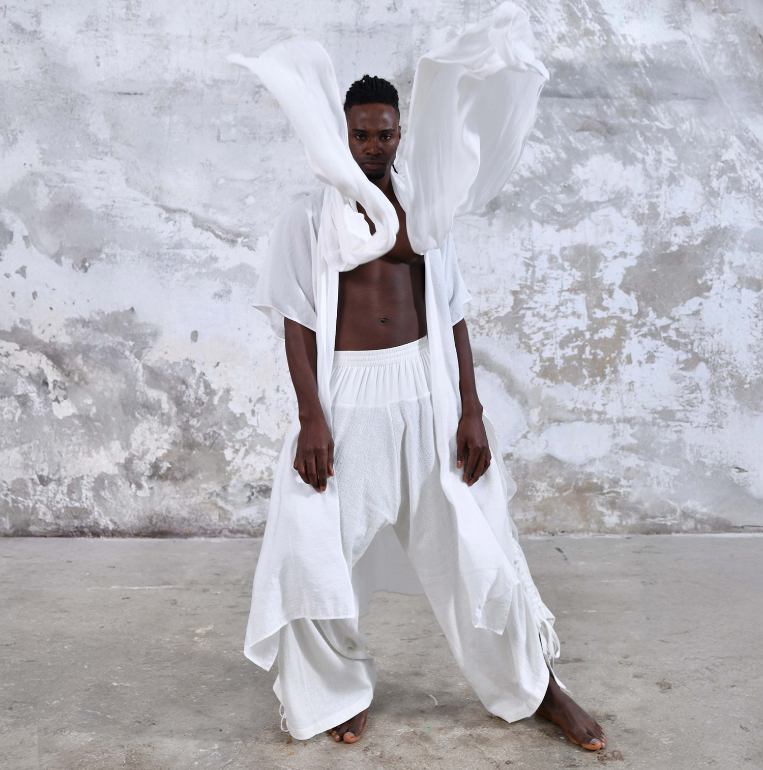 SHAWL Kimono in White