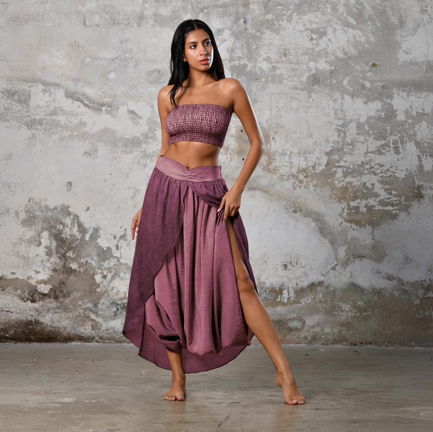 Gaia Salvar in Cherry