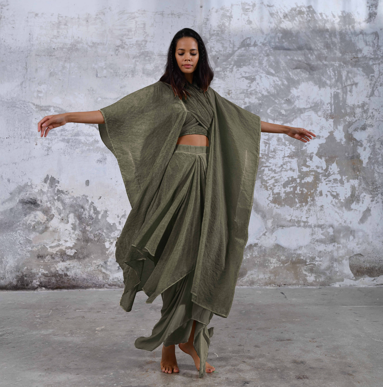 SHAWL Kimono in Khaki Green