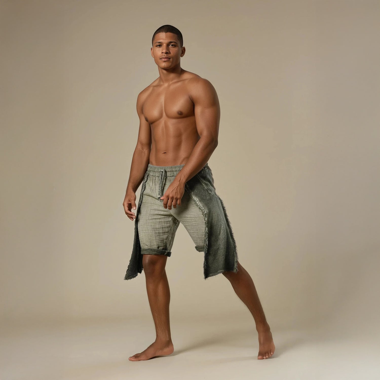 TRIBE Shorts in Khaki Green