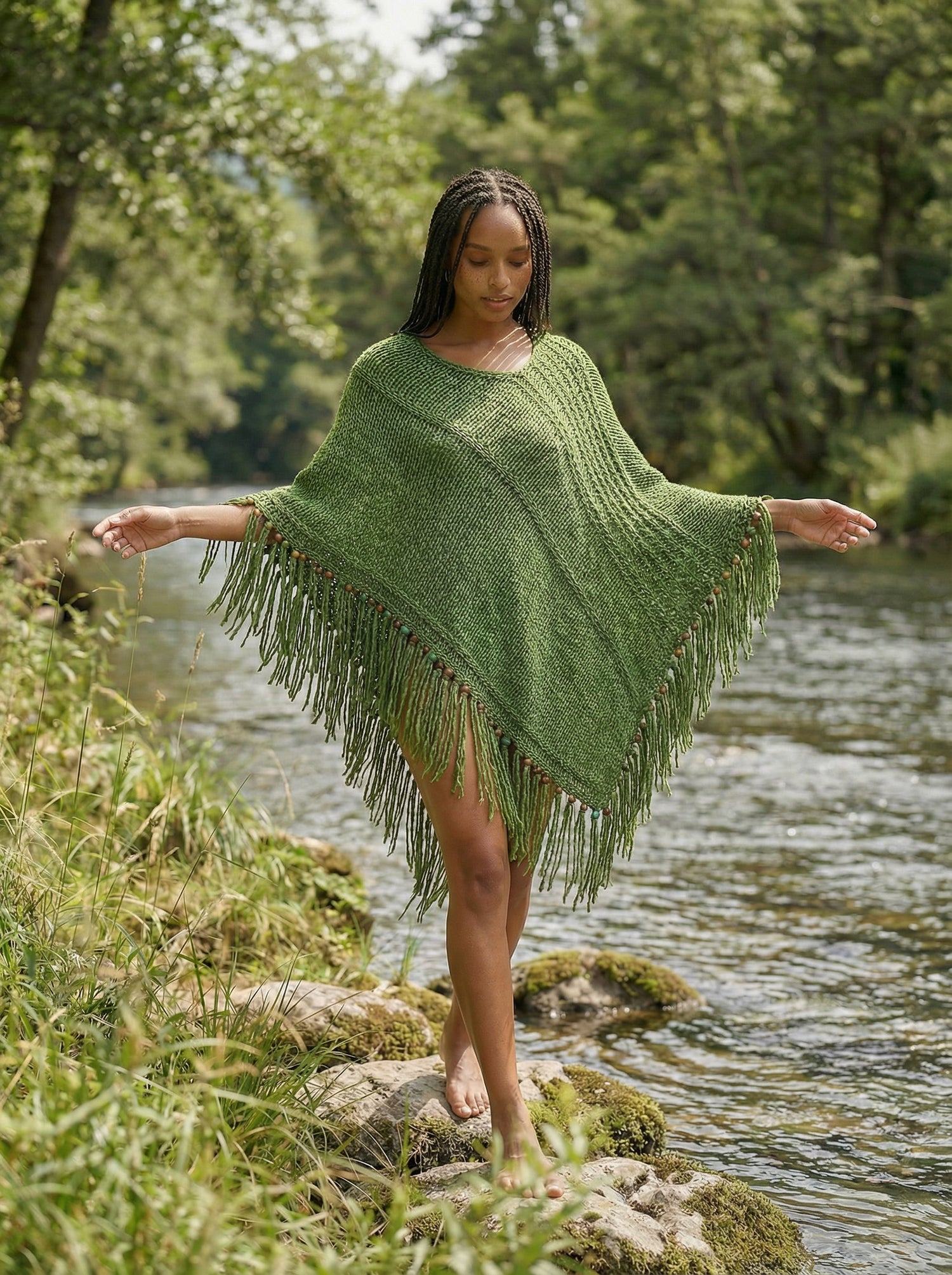 Root Poncho in Forest Green