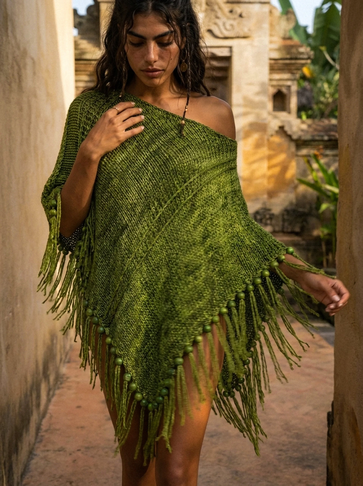 Root Poncho in Forest Green
