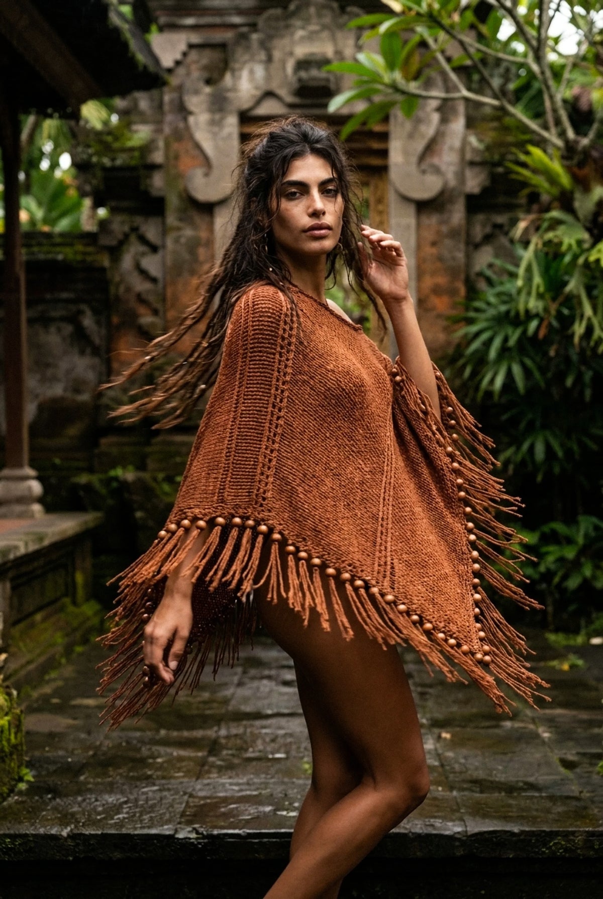 Root Poncho in Bronze Brown