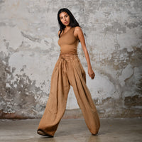 Aros Pants in Desert Sand