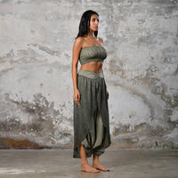 Gaia Salvar in Khaki Green