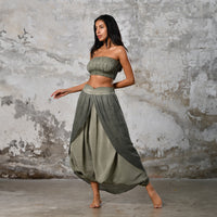 Gaia Salvar in Khaki Green