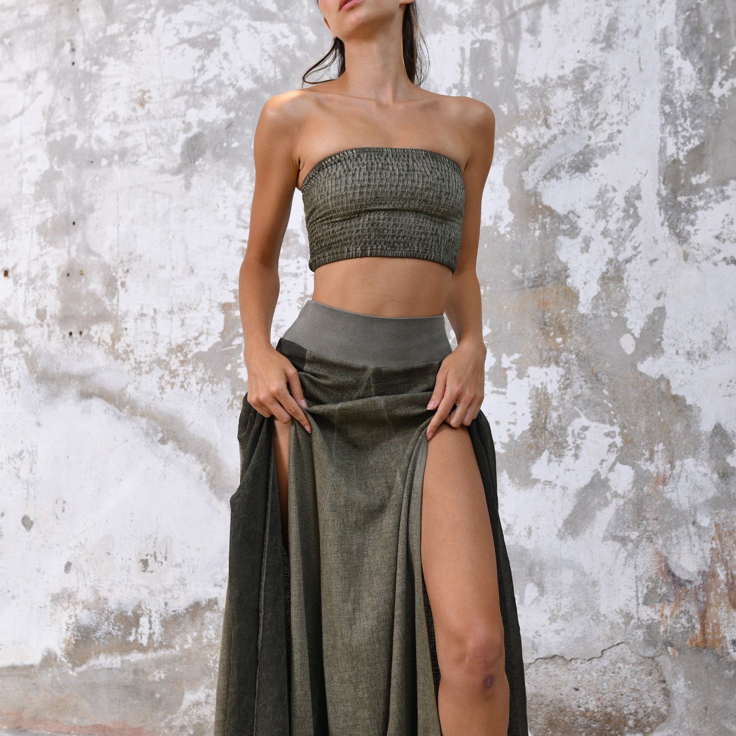 ZHE Skirt in Khaki Green – Zhenabia