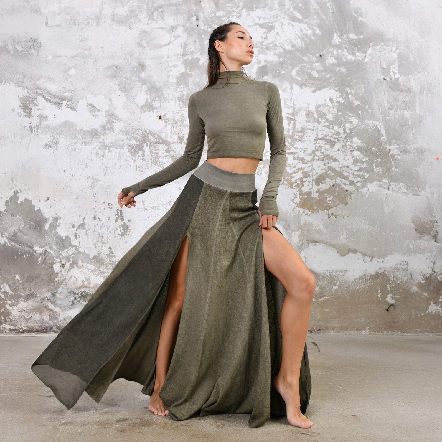 ZHE Skirt in Khaki Green – Zhenabia