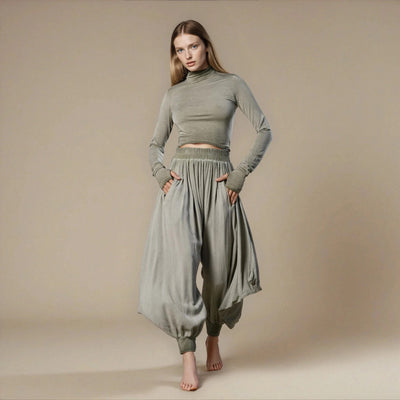 Tri Women's Salvar Pants · Khaki Green