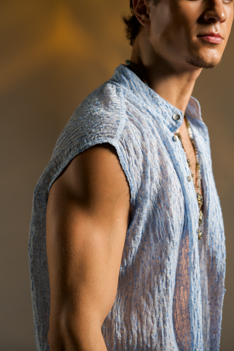 Blue and white handwoven Turkish cotton vest, designed for both men and women. With its comfortable, relaxed fit, it’s perfect for festival fashion, casual layering, or resort wear. Fits sizes XS to L, offering effortless style and versatility.