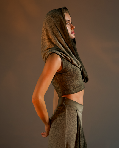Hera Cropped Hooded Top · Khaki Green