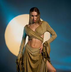 Belly dance-inspired skirt in desert sand with a high or low waist option, crafted from cotton and linen. Features side splits and an elastic waistband, perfect for gypsy and boho fashion.