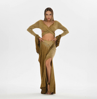 Layered nature skirt in desert sand, crafted from a cotton-linen blend with an elastic waistband and side splits. Ideal for belly dance, gypsy, and tribal fusion style, fitting sizes XS to L.