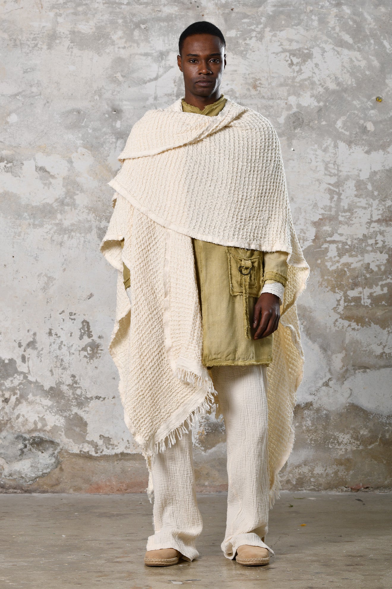 Waffle Poncho in Beige