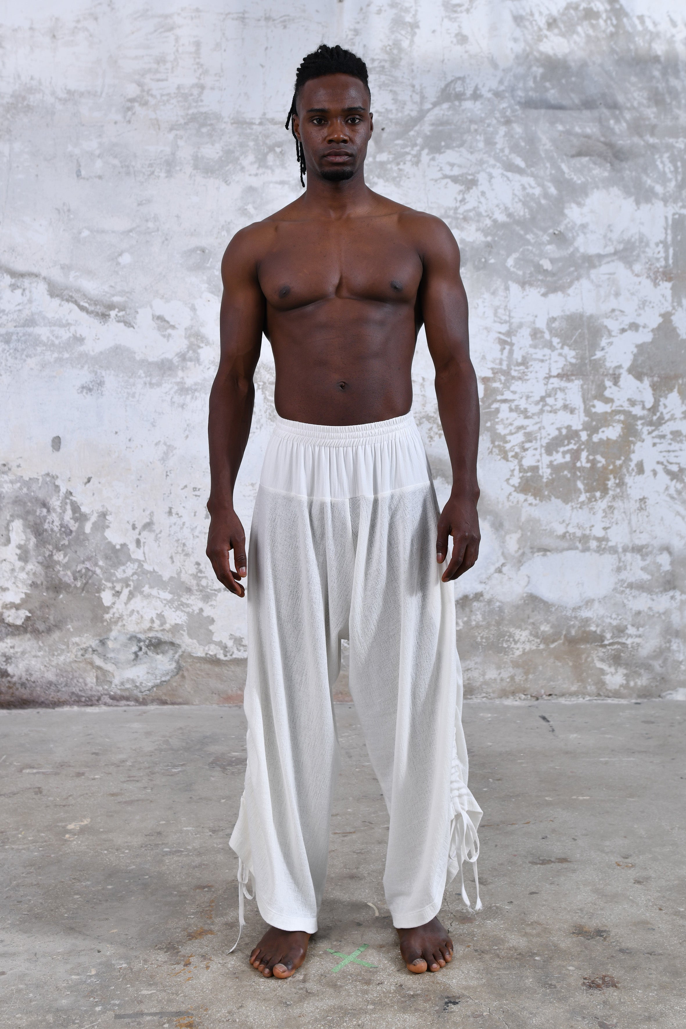 Solid Color Drawstring Men's Yoga Massage Pants in White – Harem Pants