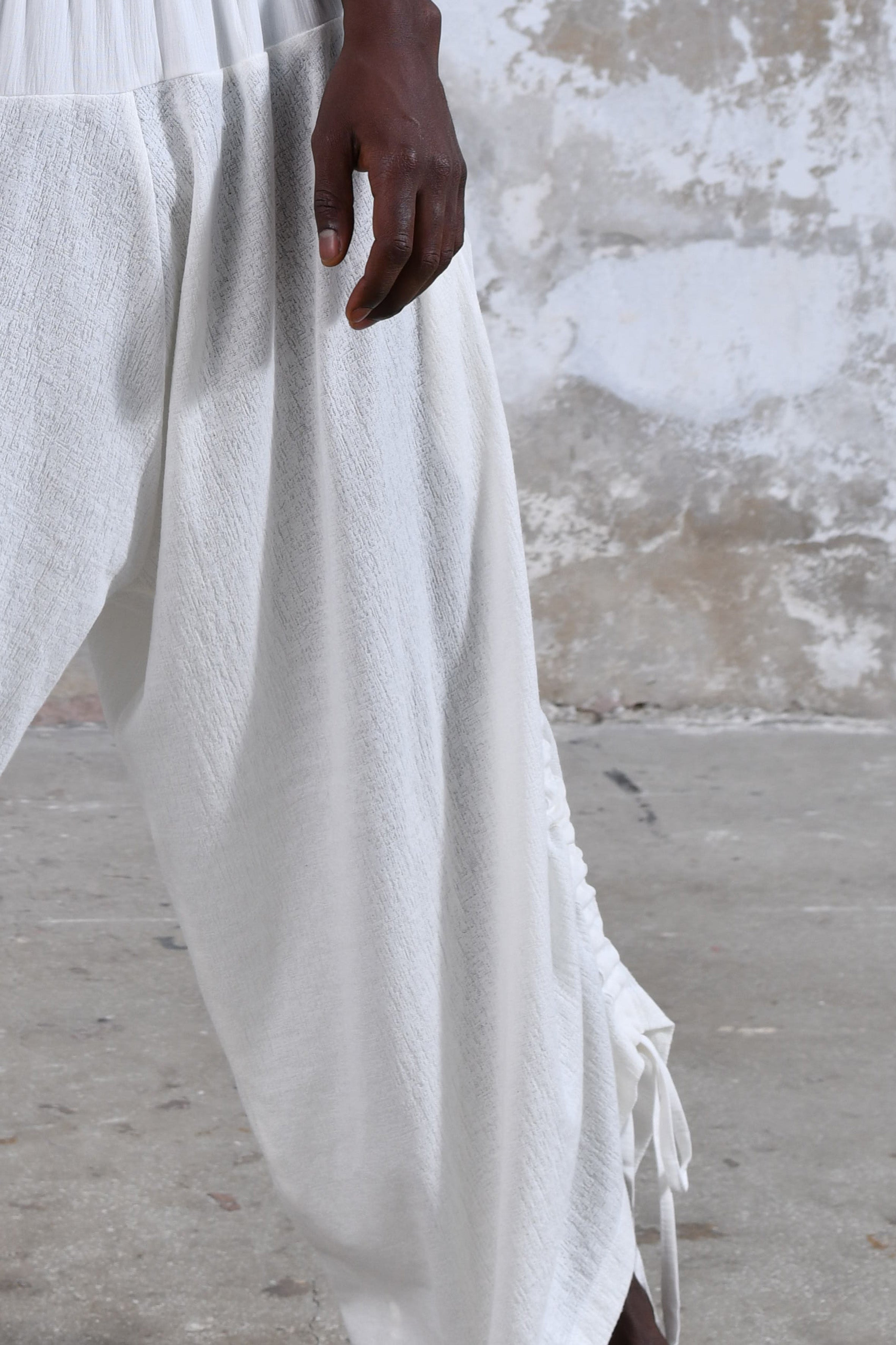 Black and white damru hand block printed harem pant by Toes In Sand | The  Secret Label